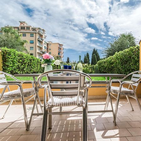 Elegante Appartamento Con Piscina - Wi-Fi & Box Privato San Remo Exterior foto