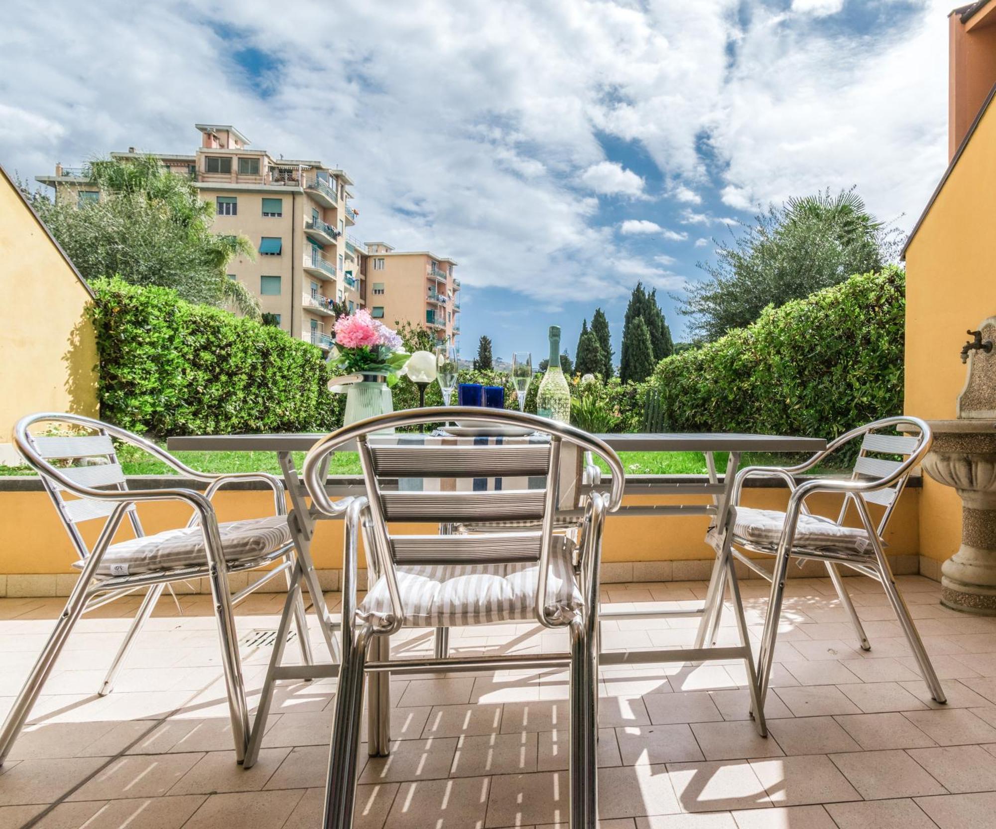 Elegante Appartamento Con Piscina - Wi-Fi & Box Privato San Remo Exterior foto